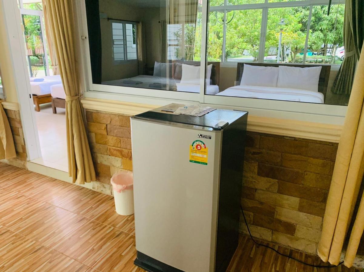 Baan Suan Khun Yaiy Hotel Ban Wang Takhrai Exterior foto