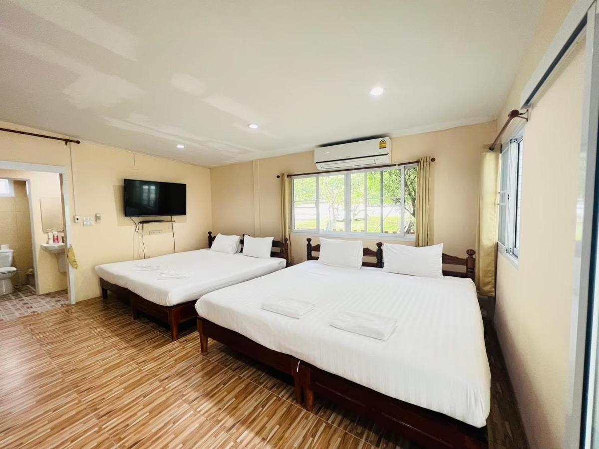 Baan Suan Khun Yaiy Hotel Ban Wang Takhrai Exterior foto